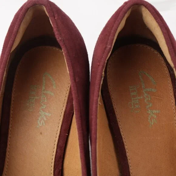 Clarks Womens Sage Elfin Pump Size 7.5 Burgundy Suede Pointed Kitten Heel Shoe - Picture 9 of 13